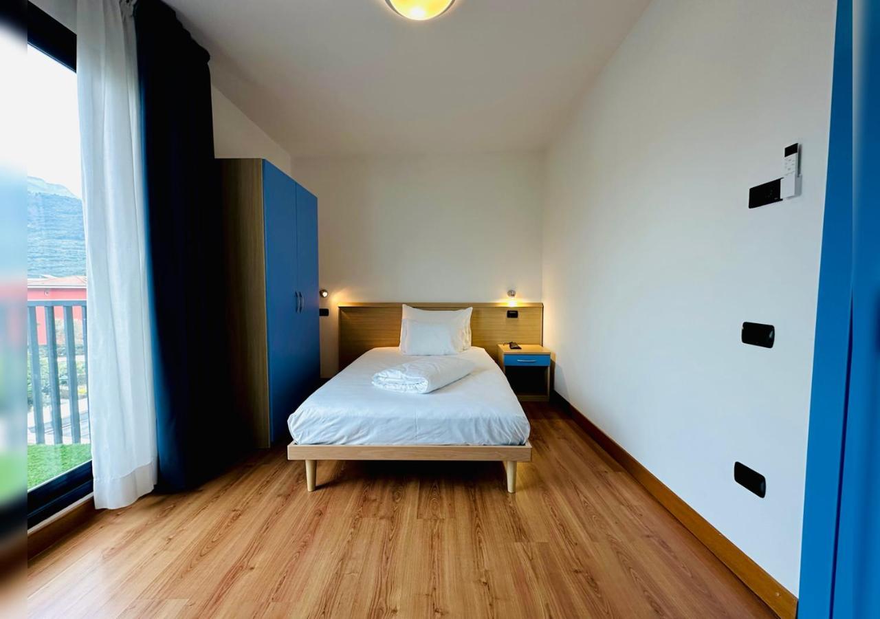 Hi Hotels Riva Del Garda Exterior photo